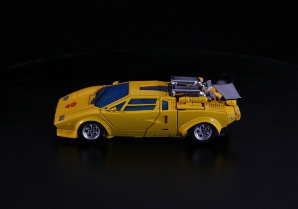 Masterpiece Sunstreaker MP 39 Stock Photos And Turnaround Images 25 (25 of 33)